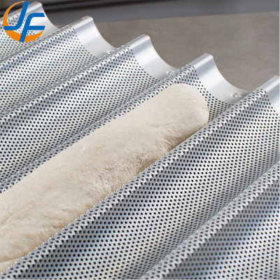 RK Bakeware China Foodservice NSF 5 Loaf Antilengket Aluminium Eurogliss Baguette Baking Tray/ French Bread Pan