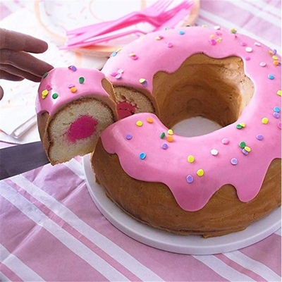 RK Bakeware China Foodservice NSF Aluminium Chimney Shape Cake Pan Aluminium Angel Cake Pan
