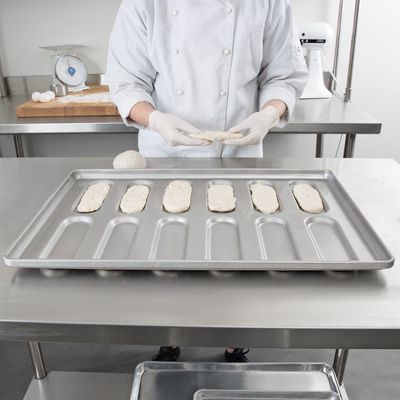 RK Bakeware China Foodservice NSF 0215 Glazed Aluminized Steel Rounded End Hoagie Bun Pan Hamburger Bun Baking Tray