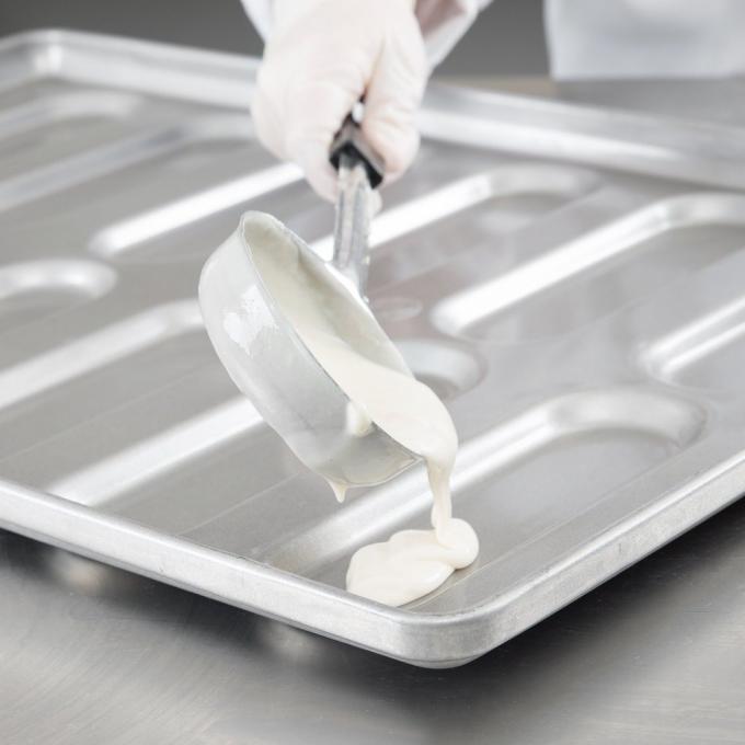 RK Bakeware China Foodservice NSF 0215 Glazed Aluminized Steel Rounded End Hoagie Bun Pan Hamburger Bun Baking Tray 2