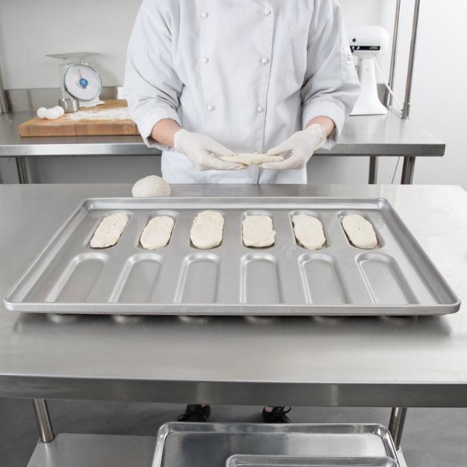 RK Bakeware China Foodservice NSF 0215 Glazed Aluminized Steel Rounded End Hoagie Bun Pan Hamburger Bun Baking Tray 3